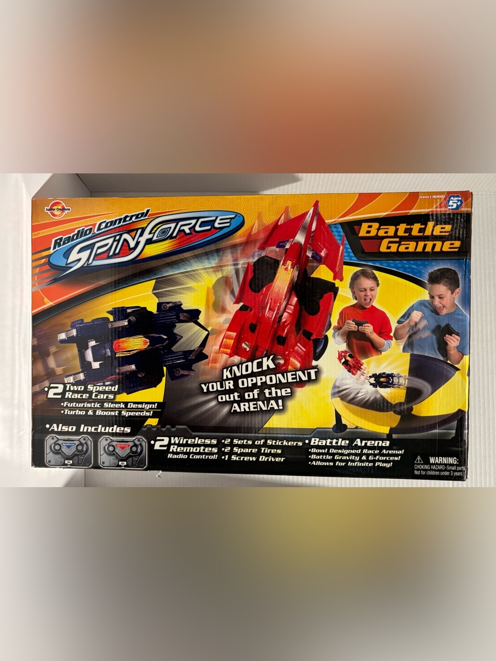 2010 Jupiter Creations Radio Control Spinforce Battle Game - 2 Remotes & 2 Cars